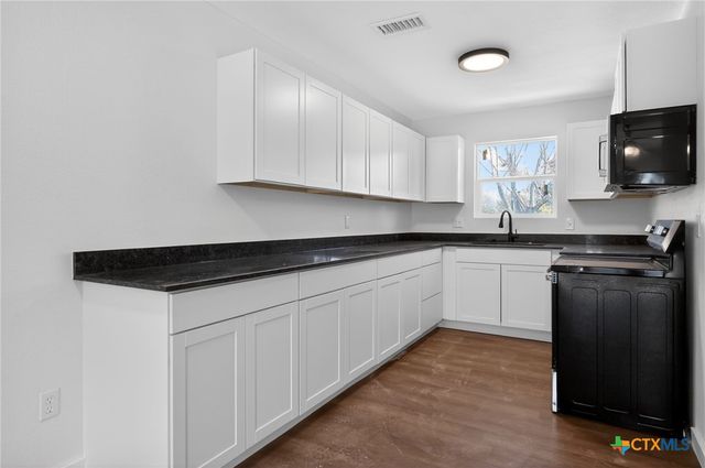 4214 Broken Arrow Drive, Harker Heights, TX 76548