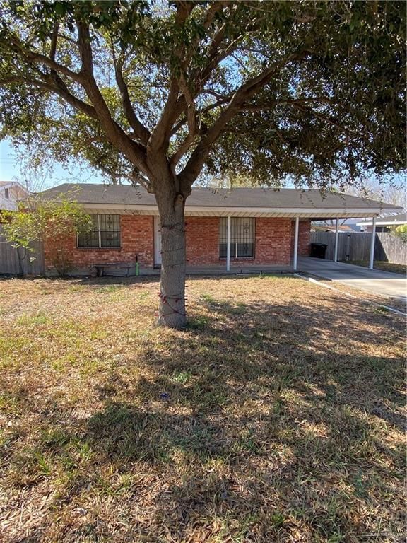 105 Pena Avenue, Weslaco, TX 78599