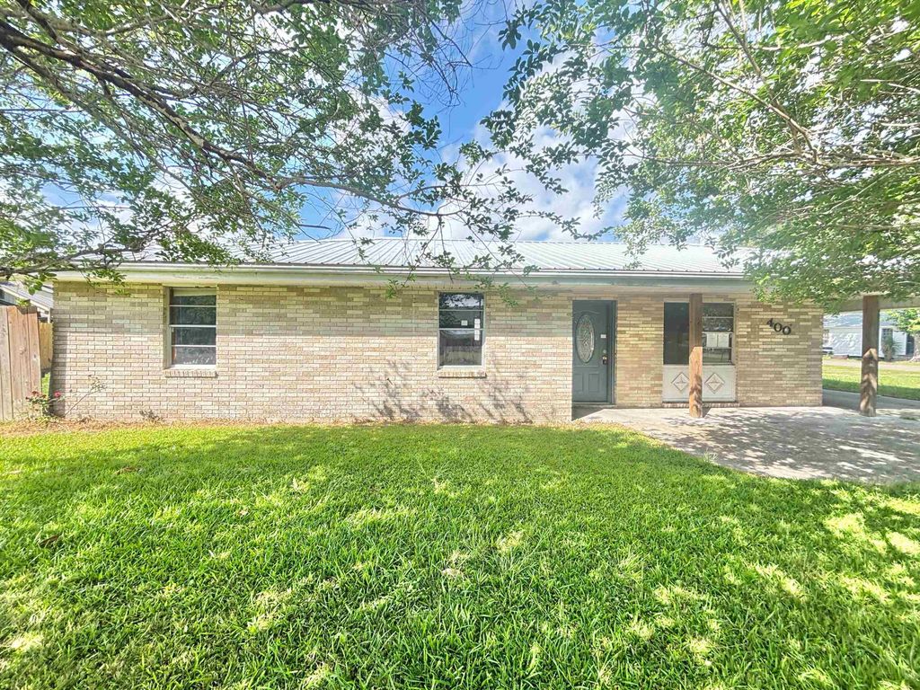 400 Third St, Lockport, LA 70374
