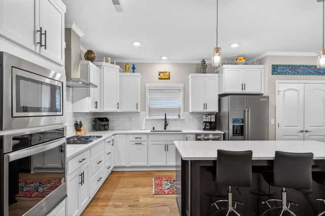 6023 Parkhaven Blvd, Hermitage, TN 37076