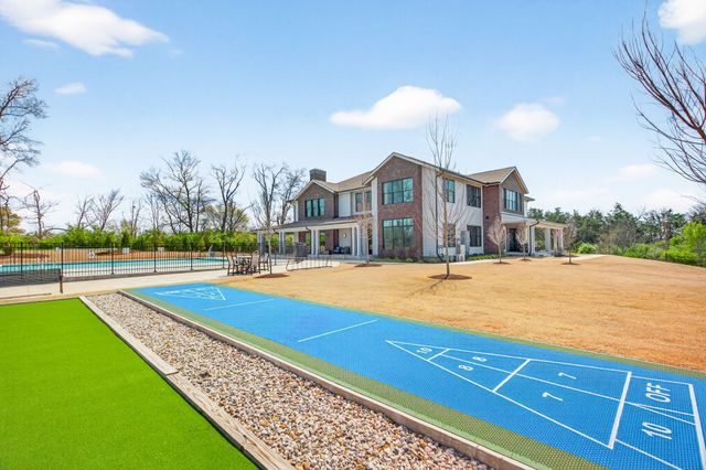 6023 Parkhaven Blvd, Hermitage, TN 37076