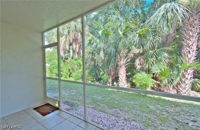 2385 Naples Trace CIR 2, Naples, FL 34109