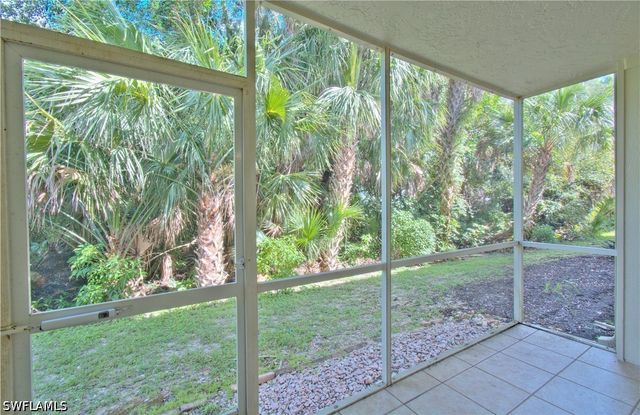 2385 Naples Trace CIR 2, Naples, FL 34109