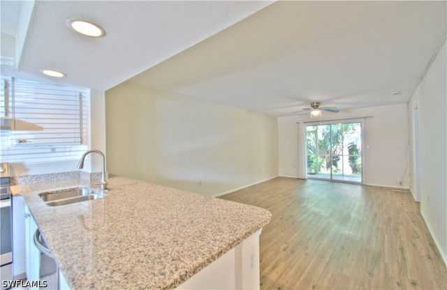 2385 Naples Trace CIR 2, Naples, FL 34109