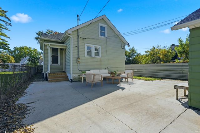 1324 Fletcher Avenue, Fort Wayne, IN 46803