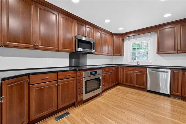 415 Forest Hills Drive, Sandy Springs, GA 30342