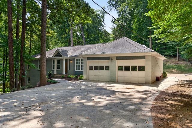 415 Forest Hills Drive, Sandy Springs, GA 30342