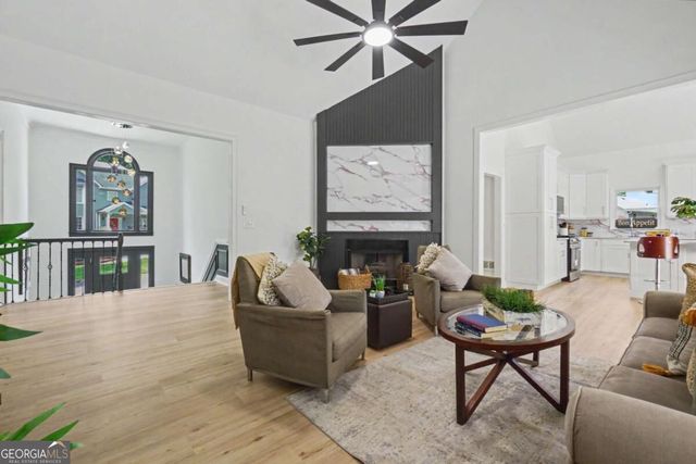 209 Tennis Court Lane NW, Kennesaw, GA 30144