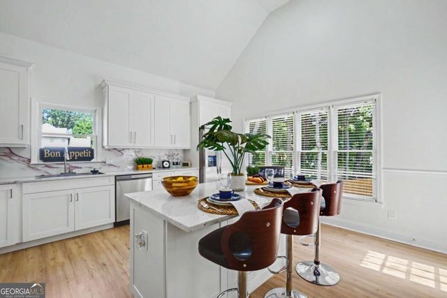 209 Tennis Court Lane NW, Kennesaw, GA 30144