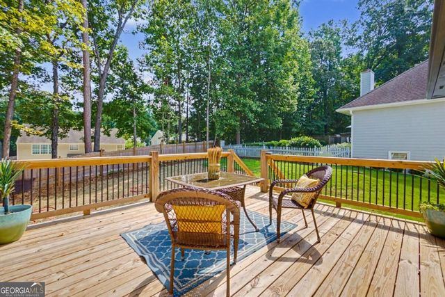 209 Tennis Court Lane NW, Kennesaw, GA 30144