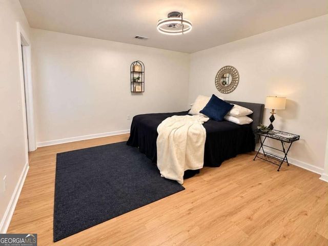 209 Tennis Court Lane NW, Kennesaw, GA 30144