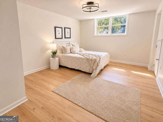 209 Tennis Court Lane NW, Kennesaw, GA 30144