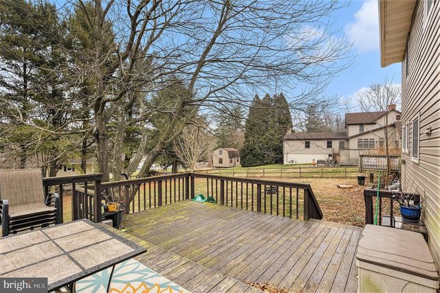 708 SCOTSDALE RD, Westminster, MD 21157