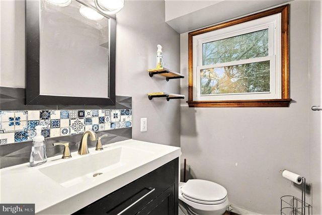 708 SCOTSDALE RD, Westminster, MD 21157