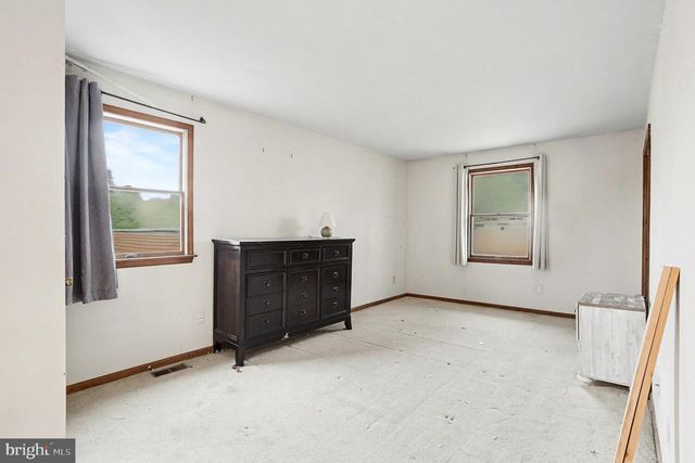 708 SCOTSDALE RD, Westminster, MD 21157