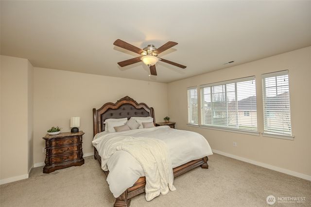 1737 Hillcrest Loop, Mount Vernon, WA 98274