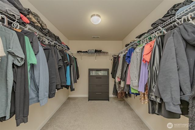 1737 Hillcrest Loop, Mount Vernon, WA 98274