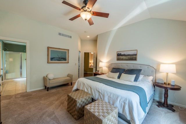 W351N5700 Westshore ROAD, Oconomowoc, WI 53066