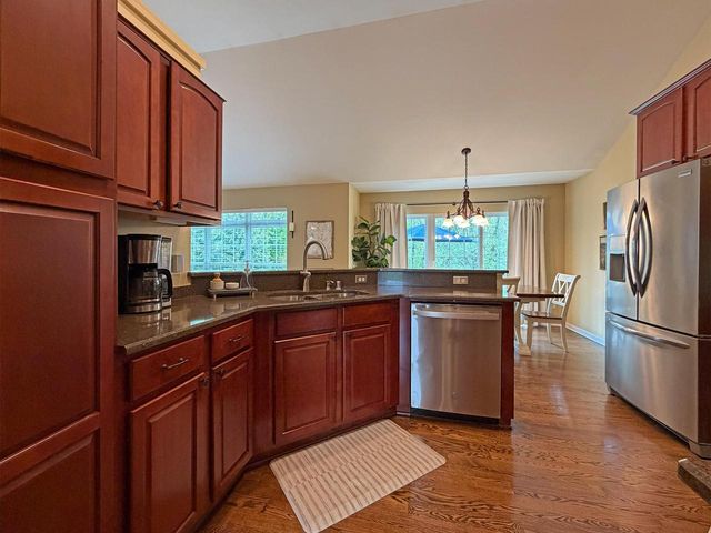 W351N5700 Westshore ROAD, Oconomowoc, WI 53066