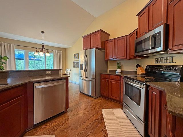 W351N5700 Westshore ROAD, Oconomowoc, WI 53066