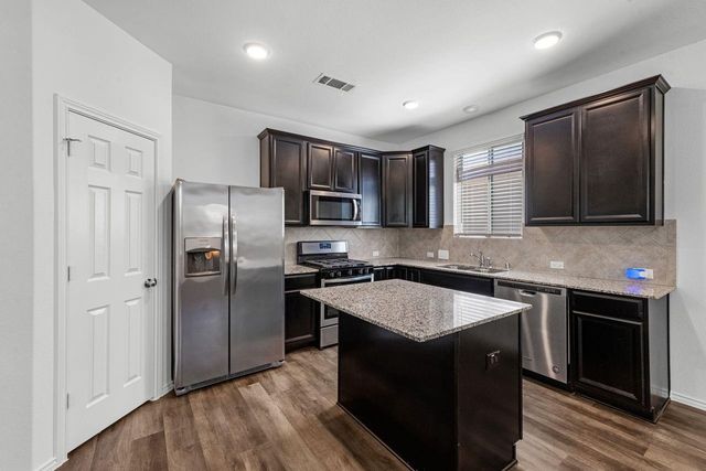 4136 Hidden Timbers Lane, Conroe, TX 77304