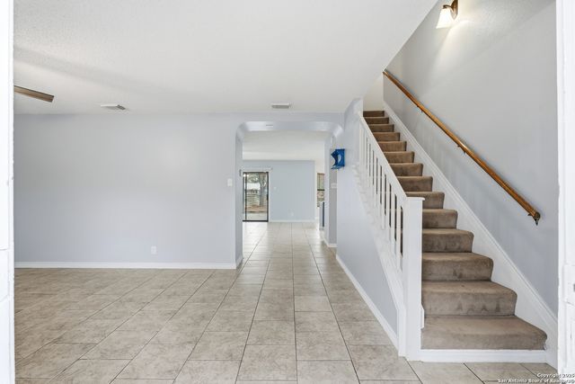 11110 Moonlit Park, San Antonio, TX 78249