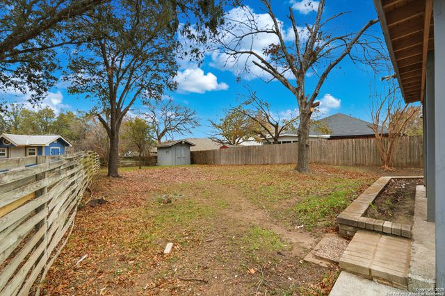 11110 Moonlit Park, San Antonio, TX 78249