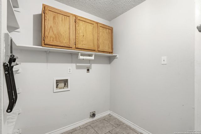 11110 Moonlit Park, San Antonio, TX 78249