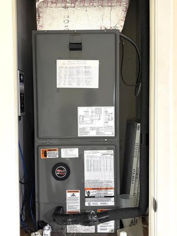 5730 E Fernley Drive 11, West Palm Beach, FL 33415