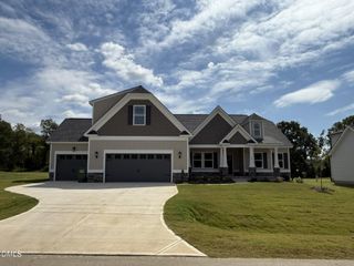 160 Hot Springs Way, Benson, NC 27504