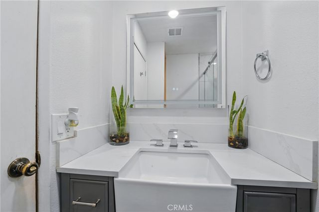 2205 W Acacia Avenue 139, Hemet, CA 92345