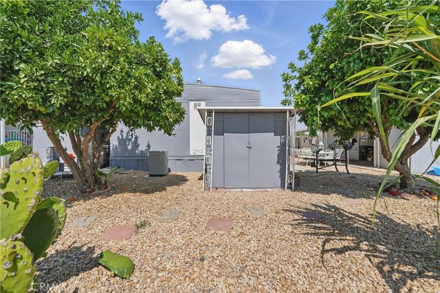 2205 W Acacia Avenue 139, Hemet, CA 92345