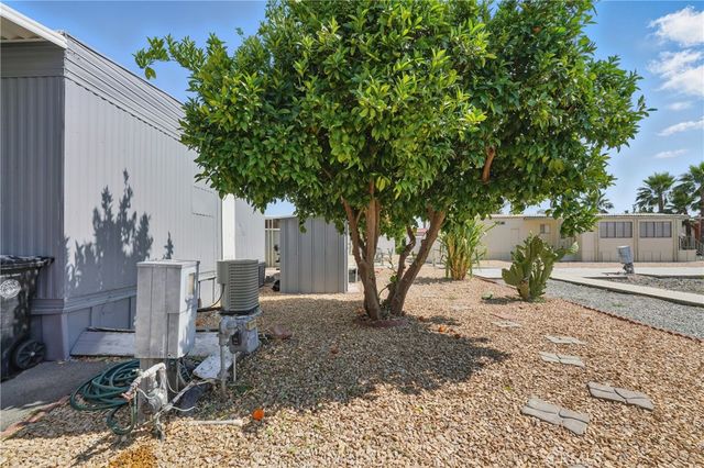 2205 W Acacia Avenue 139, Hemet, CA 92345