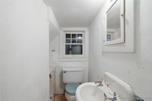 1723 W Cedar Street, Durant, OK 74701