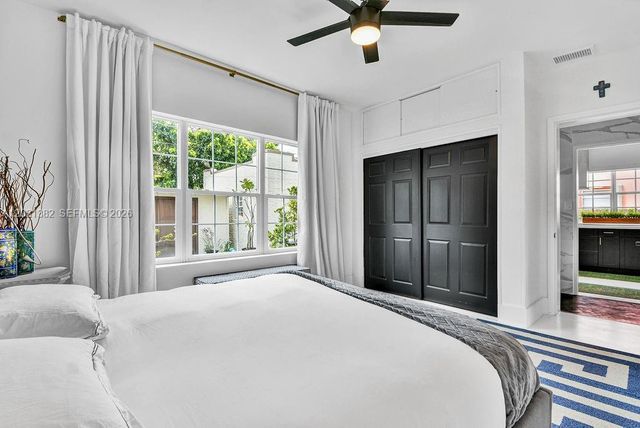 4722 SW 5th St, Miami, FL 33134