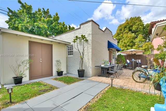 4722 SW 5th St, Miami, FL 33134