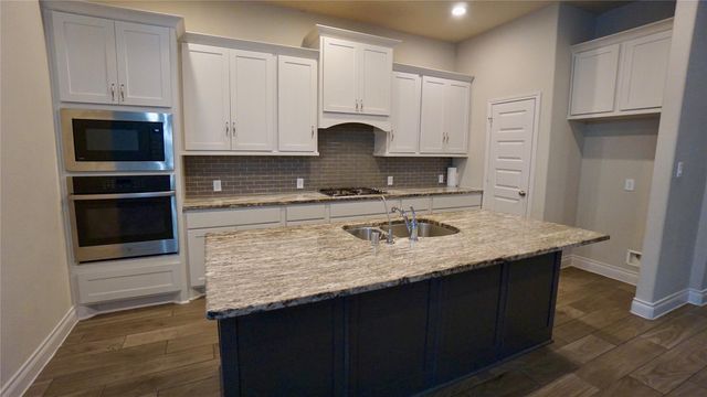 2626 Primrose Bloom Lane, Richmond, TX 77406