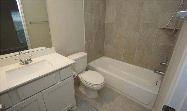 2626 Primrose Bloom Lane, Richmond, TX 77406