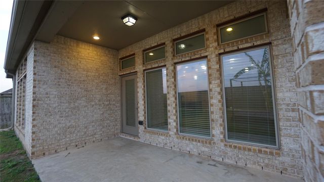 2626 Primrose Bloom Lane, Richmond, TX 77406