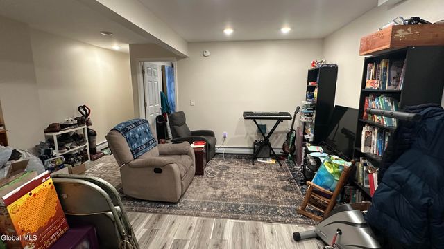 208 Myrtle Avenue, Albany, NY 12202