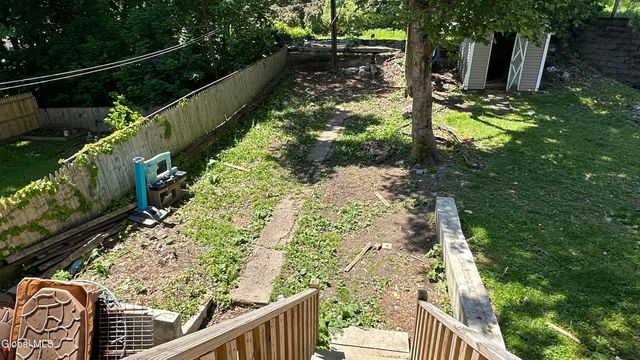 208 Myrtle Avenue, Albany, NY 12202
