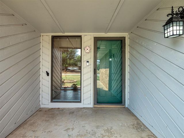 1509 Sand Springs Trail, Edmond, OK 73013