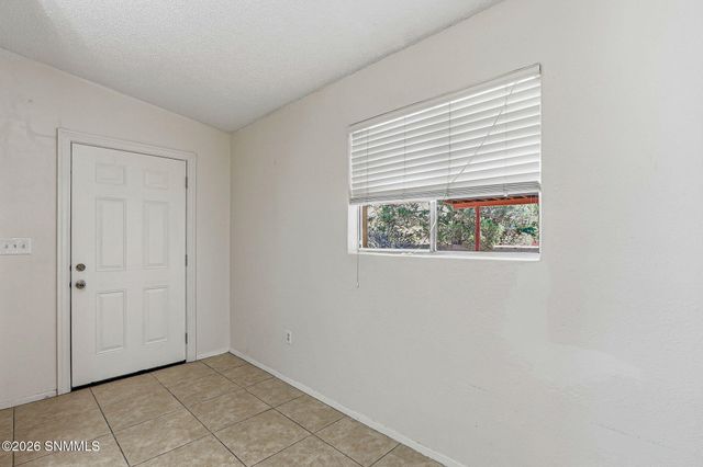 950 Mulberry Avenue, Las Cruces, NM 88001