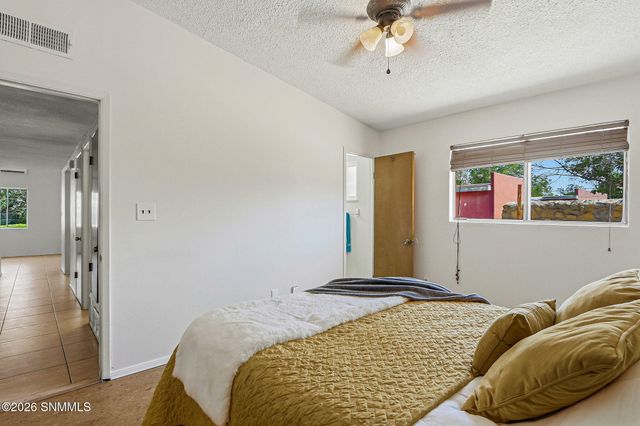 950 Mulberry Avenue, Las Cruces, NM 88001