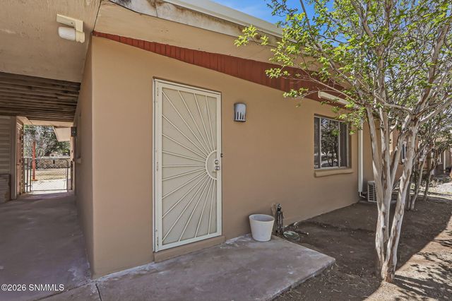 950 Mulberry Avenue, Las Cruces, NM 88001