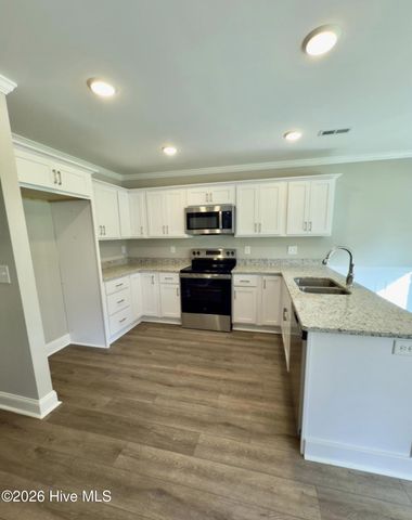 4367 W Pine Street A, Farmville, NC 27828