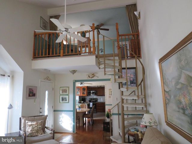 179 RAINTREE CT, Langhorne, PA 19047