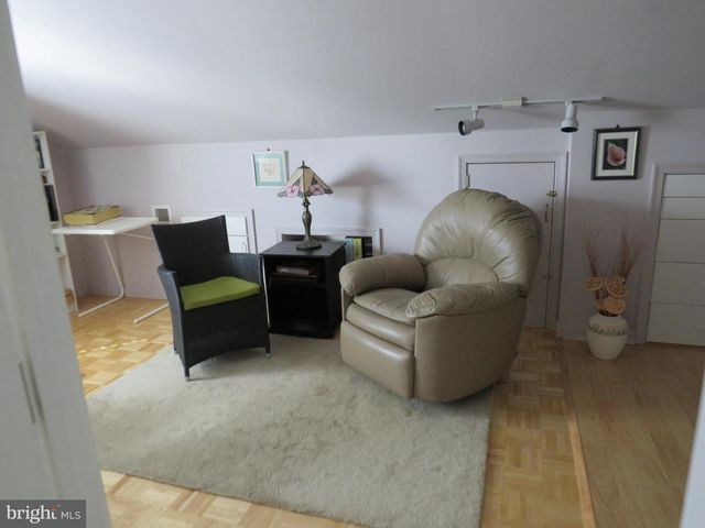 179 RAINTREE CT, Langhorne, PA 19047