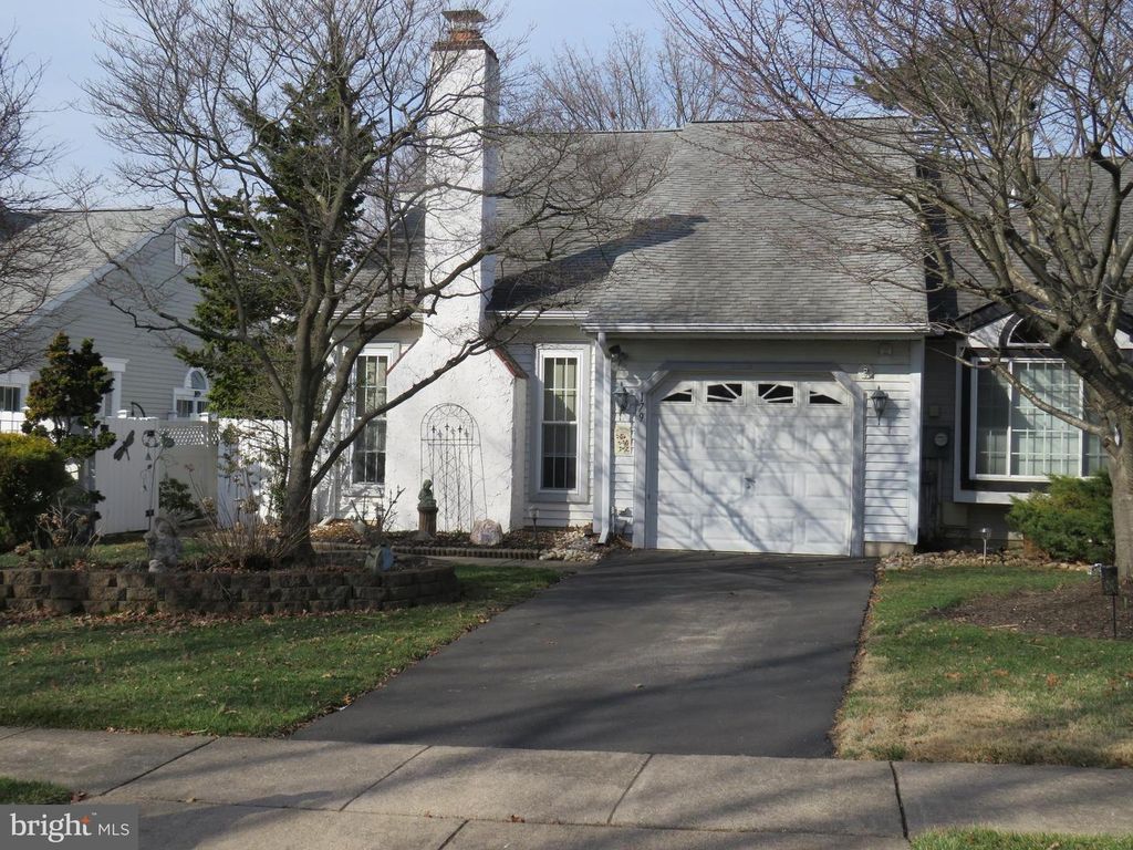 179 RAINTREE CT, Langhorne, PA 19047