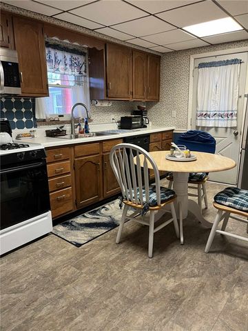 77 DOWNER AVENUE, Uniontown, PA 15401